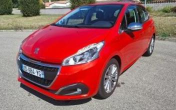 Peugeot 208 Roussillon