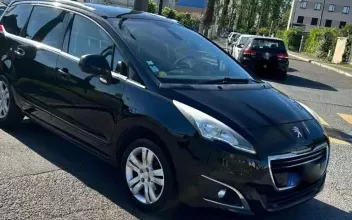 Peugeot 5008 Coignières