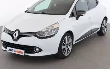 Renault Clio Issy-les-Moulineaux
