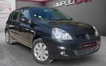Renault clio Verneuil-sur-Seine