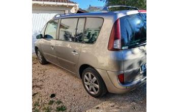 Renault espace Saint-Julien-de-Cassagnas