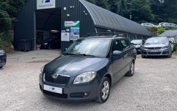 Skoda fabia Sathonay-Camp