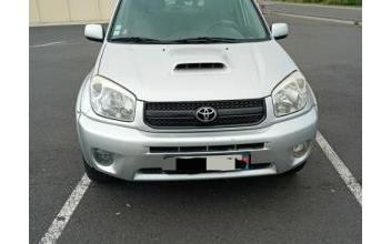 Toyota rav 4 Servian