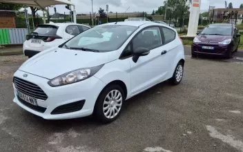 Ford Fiesta Les-Clayes-sous-Bois