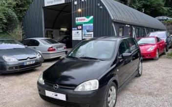 Opel corsa Sathonay-Camp