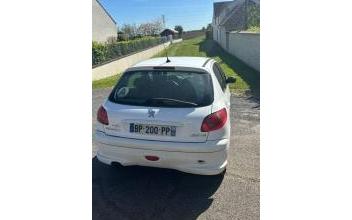 Peugeot 206 Nancray-sur-Rimarde