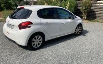 Peugeot 208 Lège-Cap-Ferret