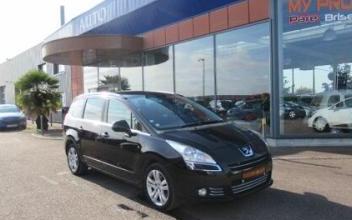 Peugeot 5008 Saint-Parres-aux-Tertres