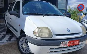 RENAULT Clio Gien