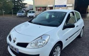 Renault clio Villeneuve-la-Guyard