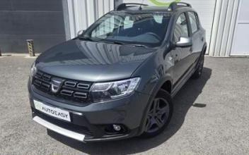 Dacia sandero Le-Haillan