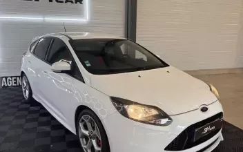 Ford Focus Pruniers-en-Sologne