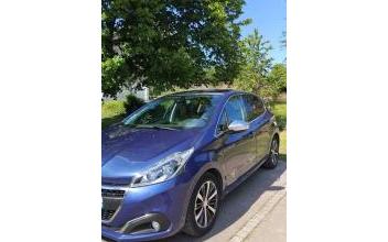 Peugeot 208 Etrappe