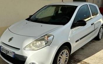 Renault clio Ecuelles