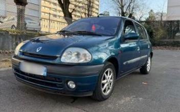 Renault clio ii Lyon