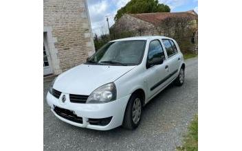 Renault clio ii Mougon