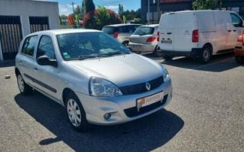 Renault clio ii Salon-de-Provence