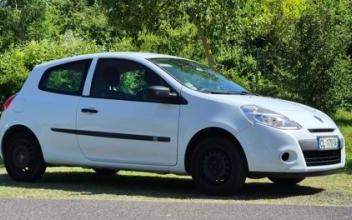 Renault clio iii Combs-la-Ville