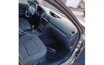 Renault Laguna Chevry-Cossigny