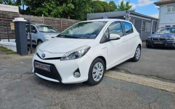 Toyota yaris Carbon-Blanc