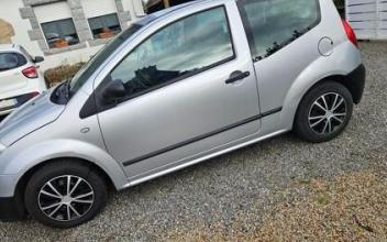Citroen c2 Plouzévédé
