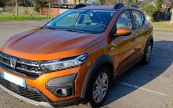 Dacia sandero Saint-Colomban