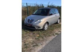 Lancia ypsilon Lion-en-Sullias