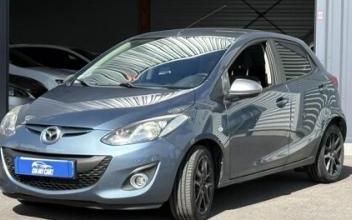 Mazda mazda2 Eslettes