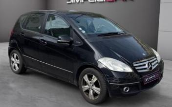 Mercedes classe a Paris