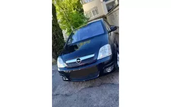 Opel Meriva Stains