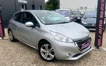 Peugeot 208 Saint-Pardoux-du-Breuil