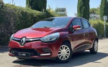 Renault clio Saint-Cannat