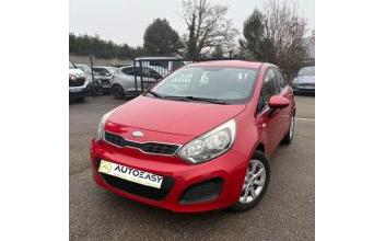 Kia rio Bourgoin-Jallieu
