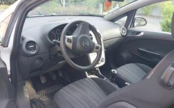 Opel corsa Gagnac-sur-Cère