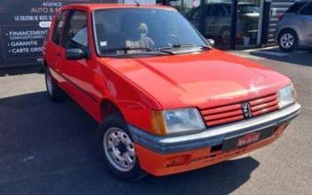 Peugeot 205 Avoine