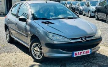 Peugeot 206 Saint-Soupplets