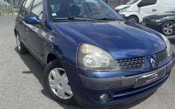 Renault clio Plestan