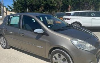 Renault Clio Saint-Martin-d'Abbat