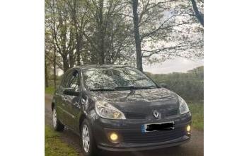 Renault clio iii Saint-Thégonnec