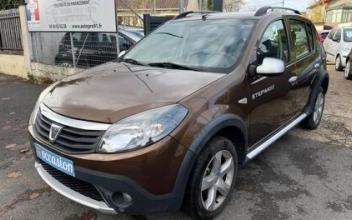 Dacia sandero Athis-Mons