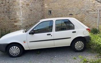 Ford fiesta Bretteville-sur-Odon