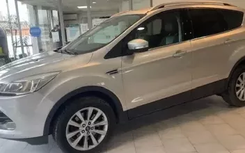 Ford Kuga L'Honor-de-Cos