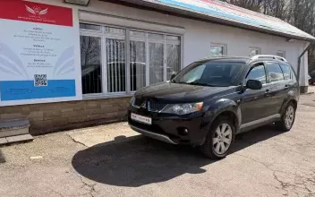 Mitsubishi Outlander Metz