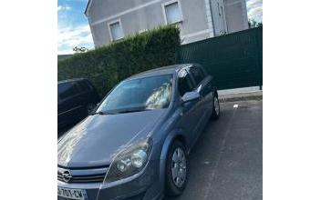 Opel astra Saint-Denis-en-Val