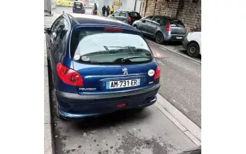 Peugeot 206 Le-Bourget