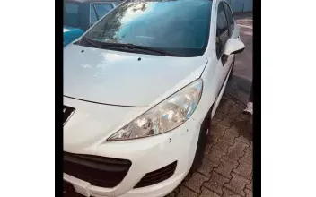 Peugeot 207 Montécheroux