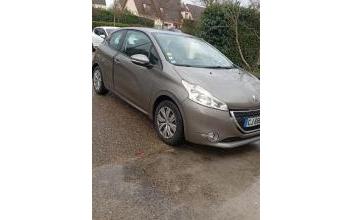 Peugeot 208 Vernon
