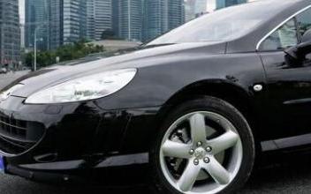 Peugeot 407 coupe Saint-Caradec