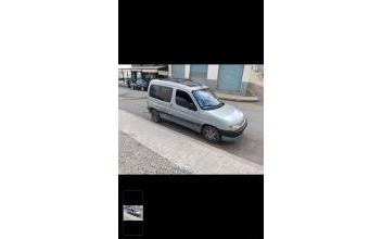 Peugeot partner Stains