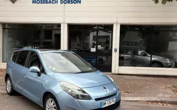 Renault Grand Scenic Saint-Etienne